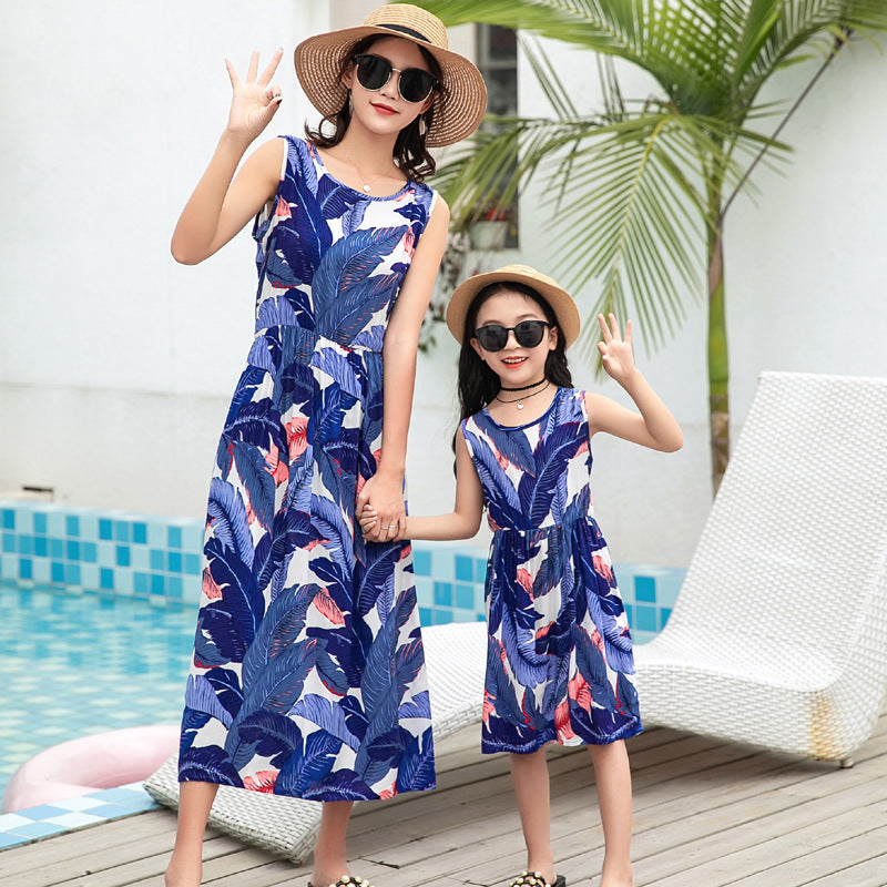 The Loom: Sun-Kissed Mother & Daughter Matching Beach Set