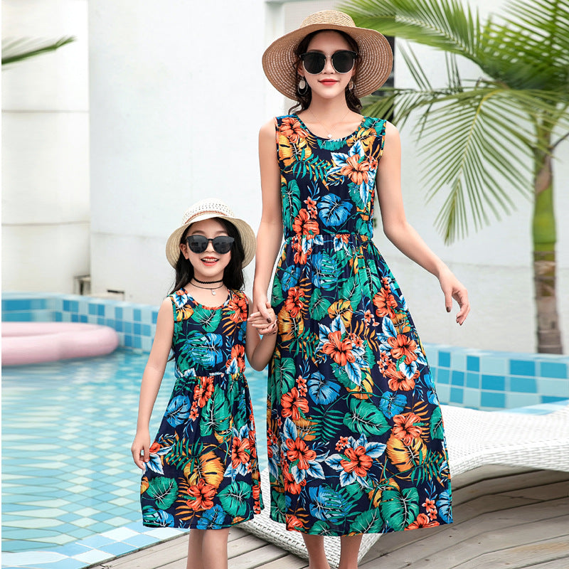 The Loom: Sun-Kissed Mother & Daughter Matching Beach Set